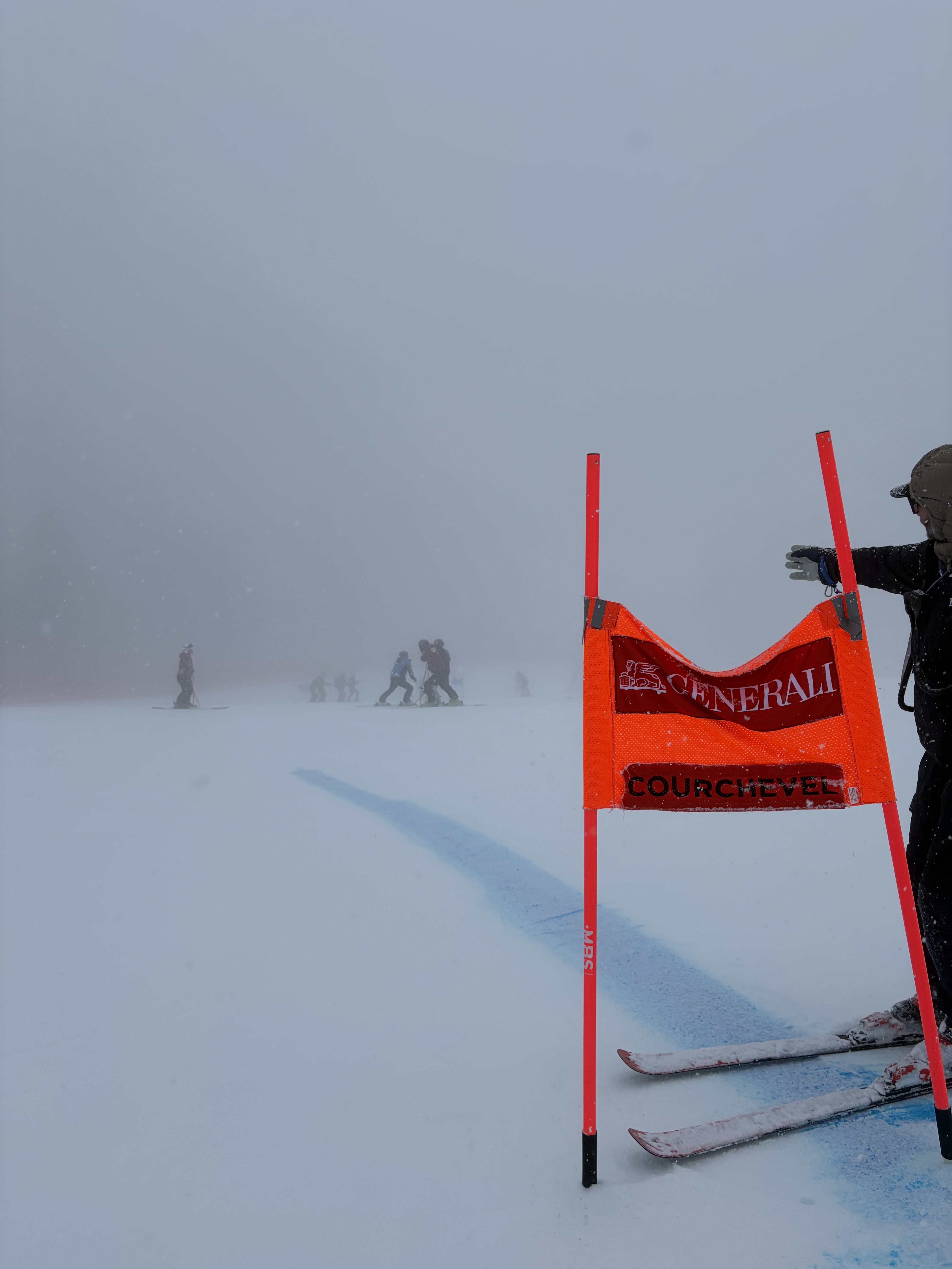 A very foggy super-G inspection in Courchevel.
